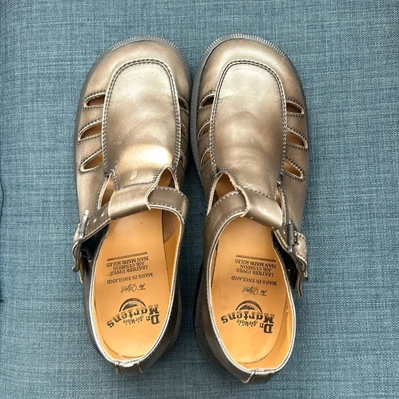 Like New Vintage Bronze Doc Marten Mary Janes Size 8 UK Women’s 10 - Picture 1 of 8